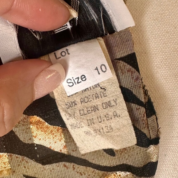 Vintage Metallic Gold Floral Bodice Dress, Size 10 - Picture 11 of 14